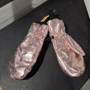 All In Motion Shimmer Pink Mittens